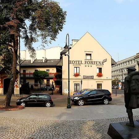 Nobilton Hotel Cracovia Exterior foto