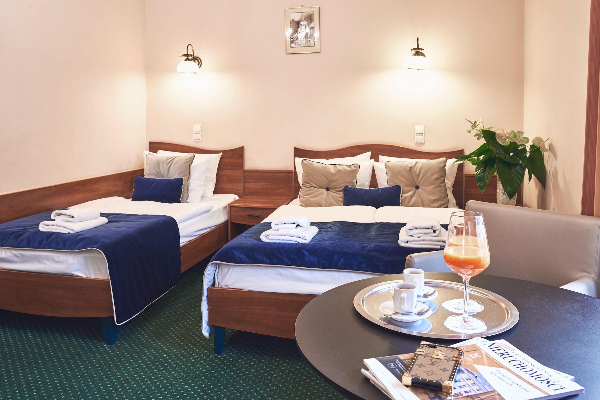 Nobilton Hotel Cracovia Exterior foto